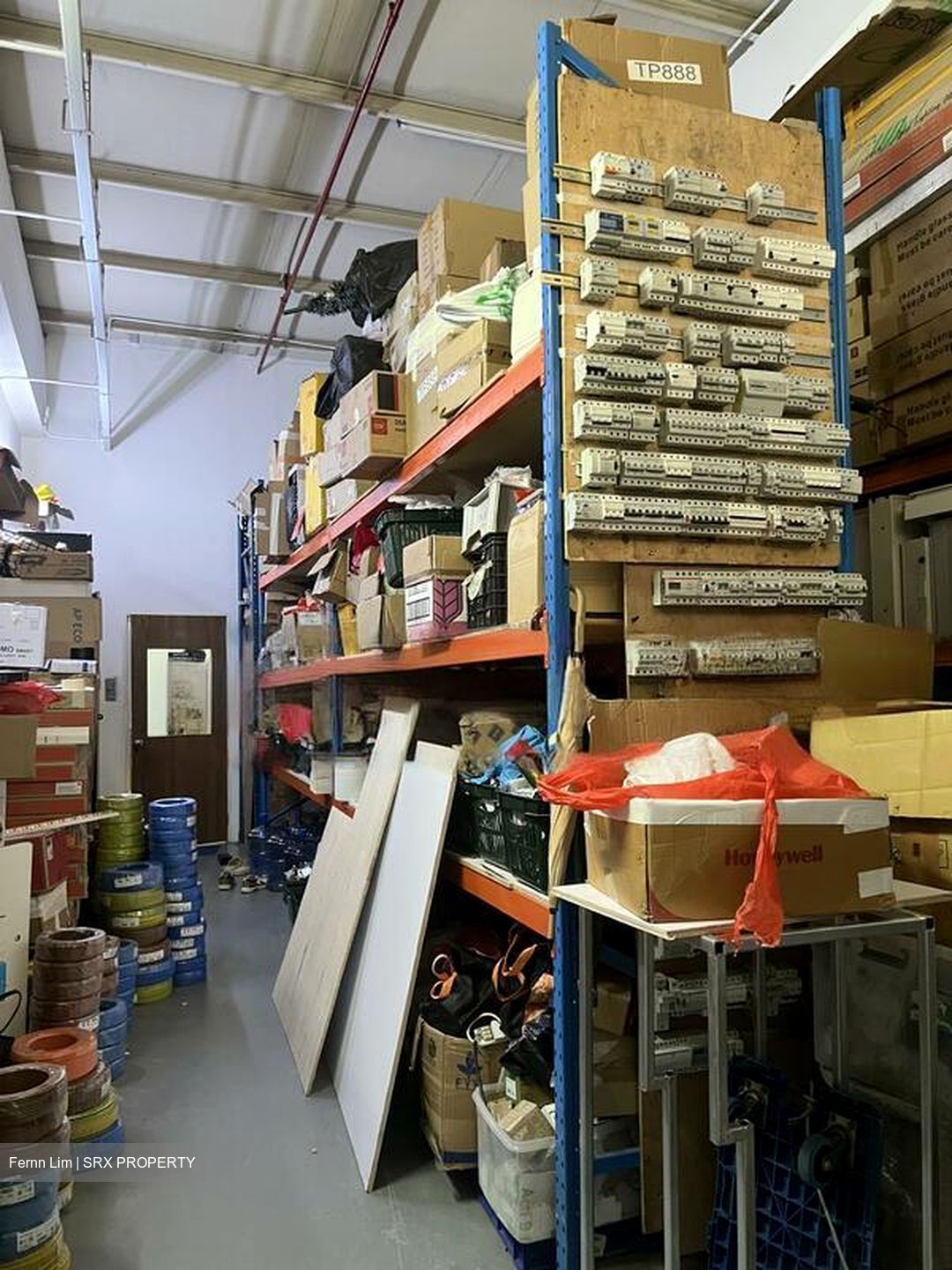 Noble Warehouse (D13), Factory #483254581